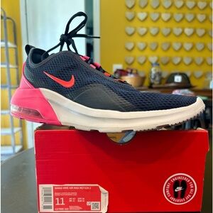 Nike air max motion 2